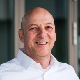 ASC Joerg Muecke https://asclepion.com/es/contacto/